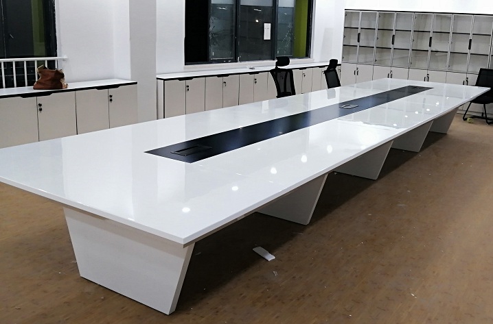 欧森雅乳白色会议桌定制款时尚美观