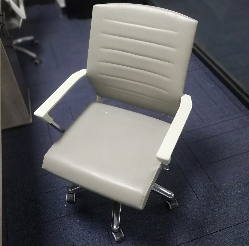 欧森雅时尚职员椅五星脚架办公桌