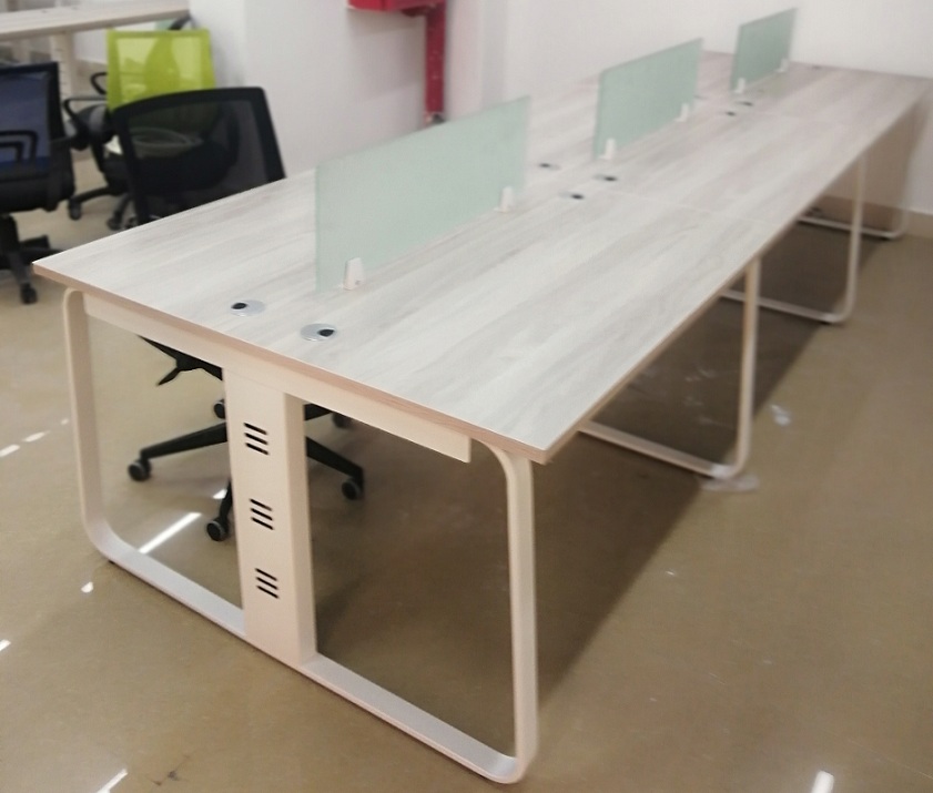 欧森雅开放式办公桌隐藏线槽设计电镀钢架